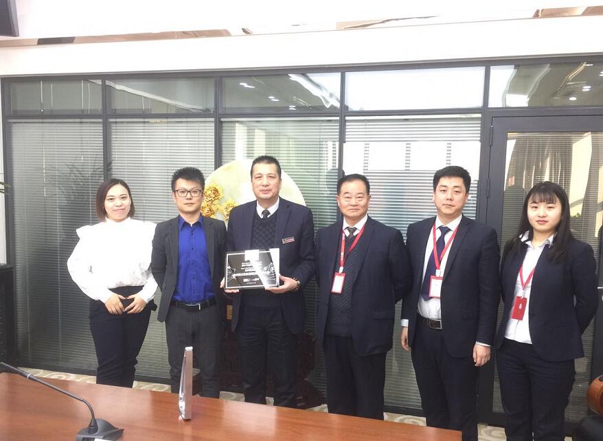 ����333���������ٻ�������Ƹ2017�����ѹ�����������վ��